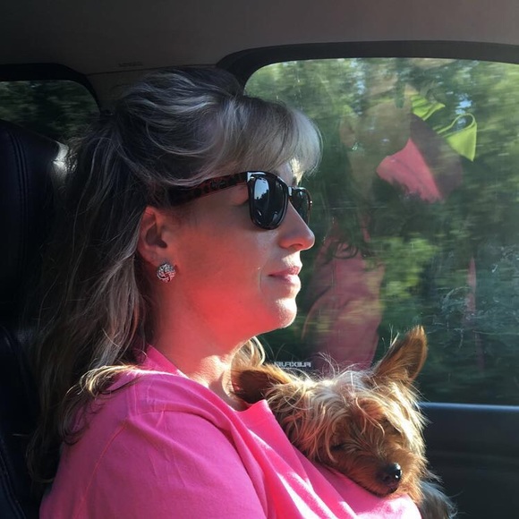 Meet your Posher, Alice - Picture 1 of 1